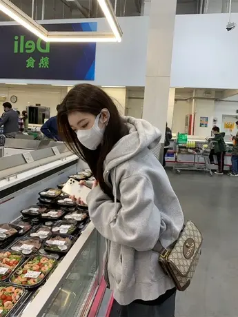 美式街头风灰色连帽卫衣女oversize大码潮ins小众拉链外套上衣秋商品大图