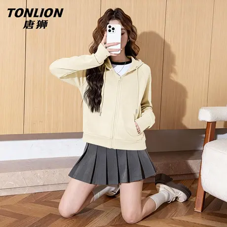 唐狮官方连帽卫衣外套女2026新款春秋款小个子休闲短款开衫上衣VB图片