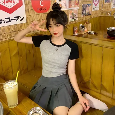 短袖t恤女修身大码插肩袖正肩微胖女孩穿搭显瘦辣妹短款上衣女夏商品大图