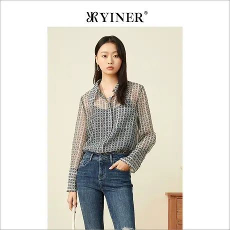 YINER音儿女装2022夏季时尚雪纺字母满印花衬衫商品大图