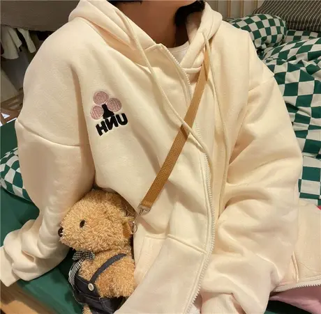 红续刺绣奶杏色连帽拉链加绒卫衣女外套宽松日系学院风开衫上衣商品大图