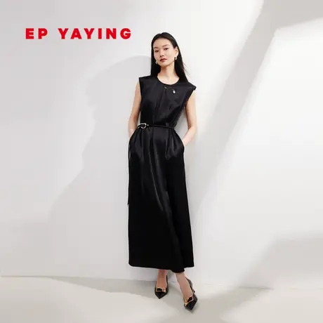 EP雅莹连衣裙 百褶缎面三醋酸垂感无袖小黑裙 2024春装新款4106A图片