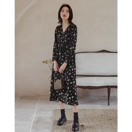 弥古法式长袖连衣裙女秋季雪纺黑色碎花裙显瘦v领收腰裙子高级感图片