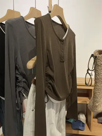 纯欲修身显瘦抽褶Tee女2023秋款短款假两件套简约圆领长袖T恤上衣商品大图