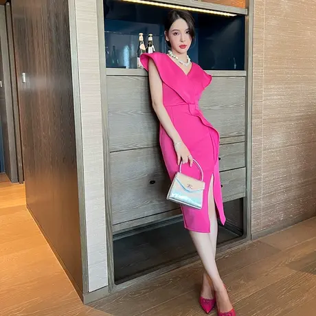 气质小礼服平时可穿2023新款设计感小众飞飞袖收腰显瘦包臀连衣裙商品大图