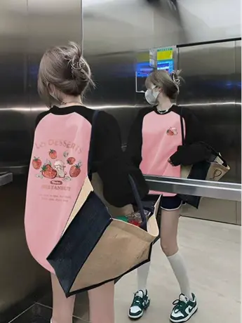 黑粉色插肩美式卫衣ins女2023新款秋冬爆款原创oversize宽松上衣商品大图