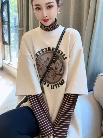 2023秋冬新款卡通印花圆领加绒卫衣T恤女宽松百搭假两件拼接上衣商品大图