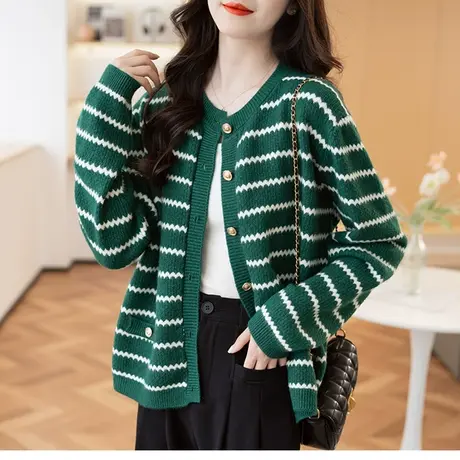 圆领针织开衫女秋装2023新款秋冬韩版宽松小香风毛衣外套高级感图片