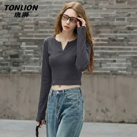 唐狮官方小v领长袖t恤女2026新款春季修身打底衫美式纯欲短上衣VC图片