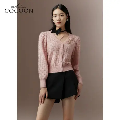 COCOON商场同款2023秋冬新款粉色马海毛灯笼袖针织开衫上衣图片