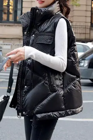 羽绒服马甲女2023新款秋冬季潮流时尚保暖马夹外穿洋气白鸭绒背心图片