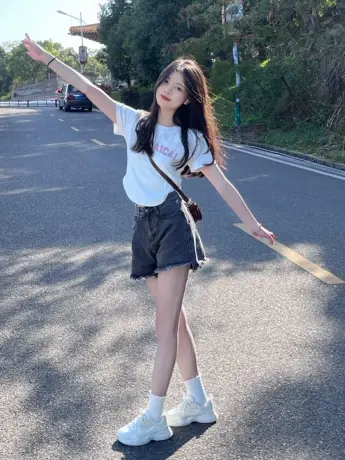 纯棉甜辣妹不规则短袖t恤女夏季新款设计感小众修身正肩上衣短款商品大图