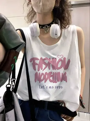 纯棉吊带运动坎肩背心无袖t恤女夏季设计感小众外穿宽松挂脖上衣图片