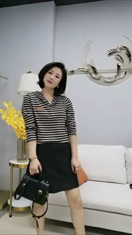 卫衣女2023春秋新款韩版时尚百搭小衫显瘦网红同款条纹长袖上衣商品大图