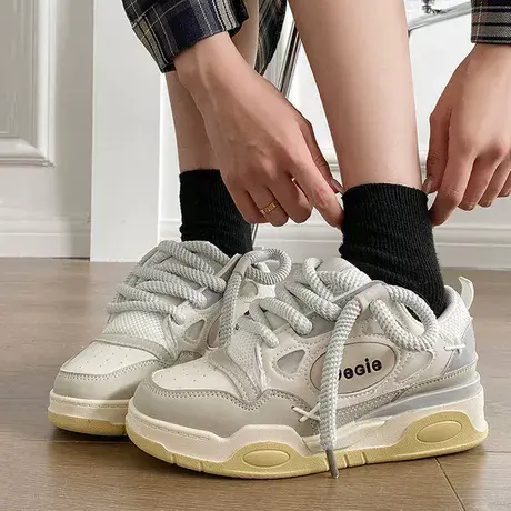 韩版面包鞋子ins百搭女厚底增高休闲板鞋2023春秋新款运动鞋潮爆图片