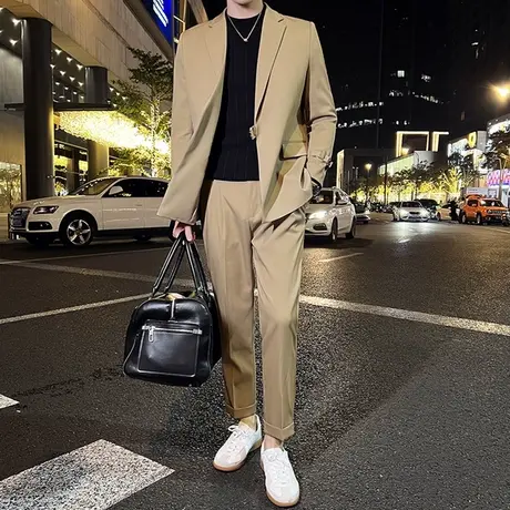 设计师款卡扣腰带西服男气质卡其色垂感外套男时尚休闲西装两件套商品大图