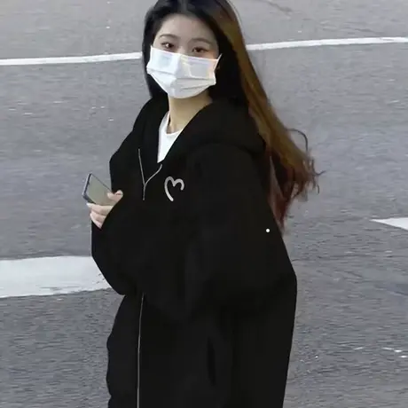 爱心印花连帽开衫卫衣女春秋百搭宽松显瘦薄款拉链黑色外套上衣服图片