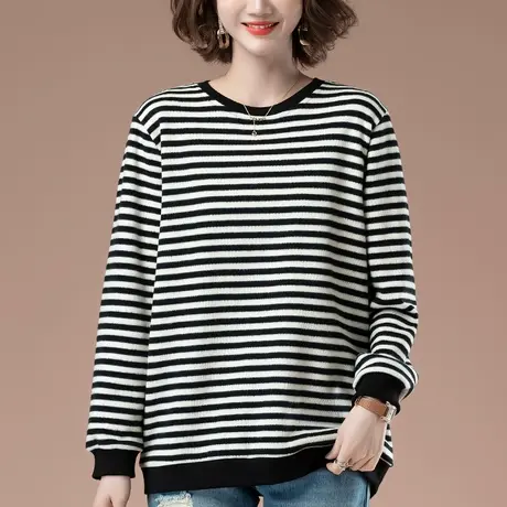 长袖t恤女秋冬季加肥加大码女装宽松中年妈妈百搭条纹卫衣打底衫商品大图