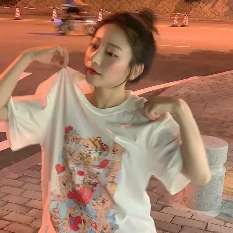 韩版ins趣味卡通小熊印花白色短袖T恤女夏季宽松减龄半袖tee上衣商品大图