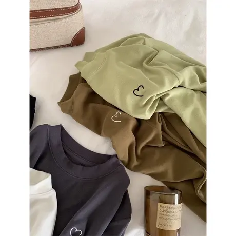 秋冬刺绣长袖T恤女韩版修身洋气德绒保暖打底衫内搭加绒加厚上衣图片