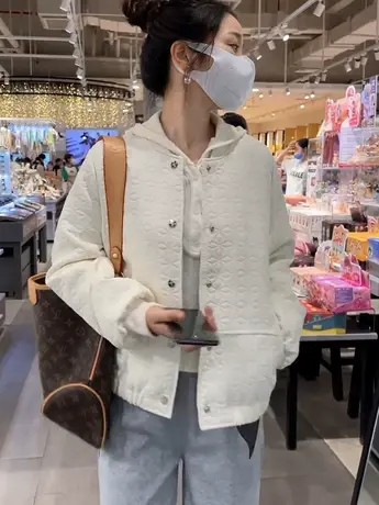 2023秋季新款短外套女休闲夹克宽松百搭高级感短款时尚棒球服上衣商品大图