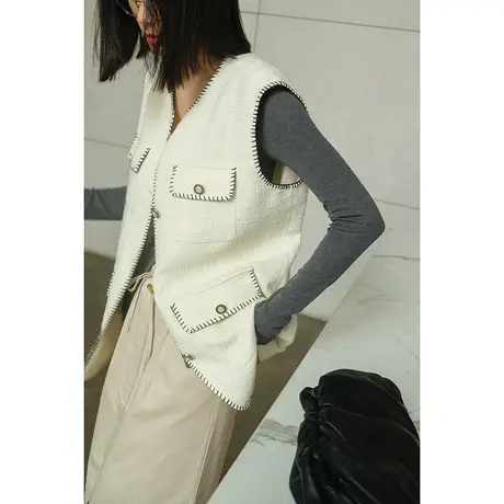 2024春夏季新款时尚简约优雅中长款无袖绣边米白色女士马甲外套女图片