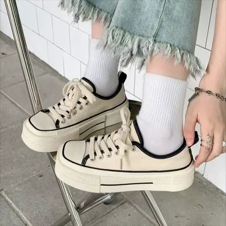 方头小白鞋子女厚底帆布鞋2023新款夏季小香风休闲增高网红板鞋潮图片