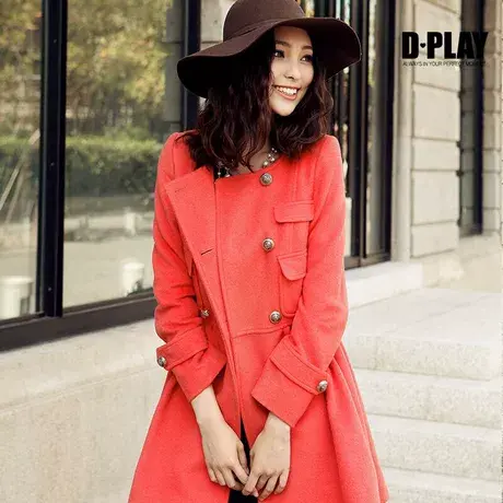 D－PLAY圆领双排扣羊毛呢大衣 甜美高腰大裙摆长款女装呢外套图片