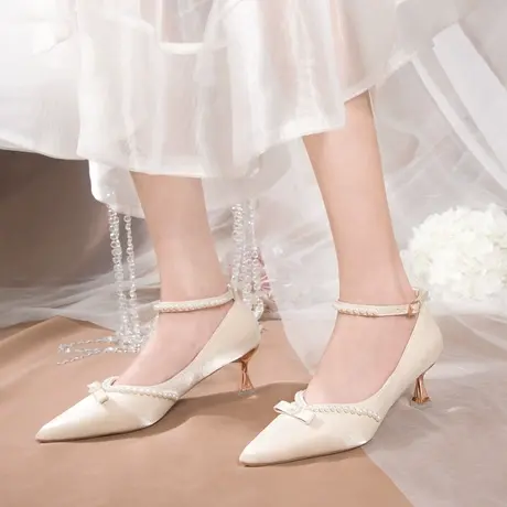 法式婚鞋女2023夏季新款秀禾婚纱两穿新娘鞋小众百搭不累脚高跟鞋图片