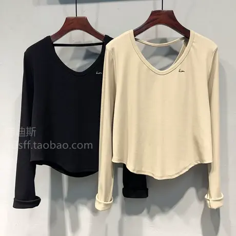 2023秋装 韩国ulzzang新款刺绣字母宽松U领漏背短款长袖T恤上衣女图片