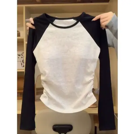 收腰褶皱小个子短款插肩长袖T恤女春秋季撞色拼接修身上衣打底衫商品大图