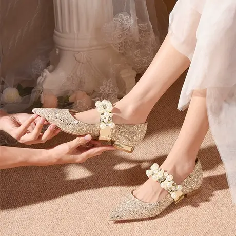 金色结婚鞋女新娘鞋平底2023年新款孕妇秀禾主婚纱两穿绑带不累脚商品大图