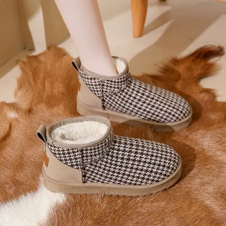 爆款雪地靴女秋冬季2023新款加绒加厚保暖黑白格子短款面包鞋棉鞋图片