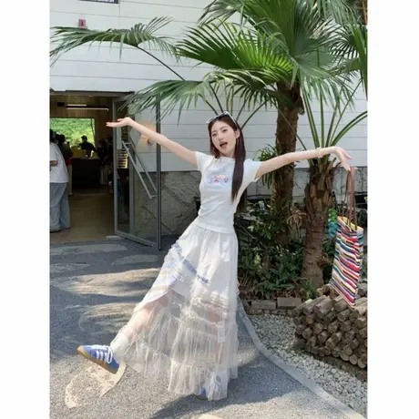 韩系趣味印花短袖t恤女夏季2025新款时尚修身显瘦辣妹短款上衣ins商品大图