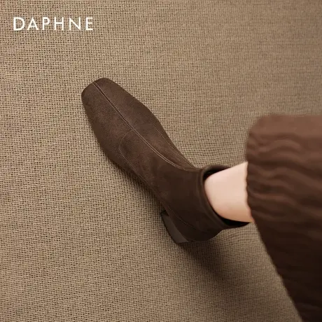 达芙妮复古短靴女2026新款冬季法式方头瘦瘦靴粗跟马丁靴绒面踝靴图片