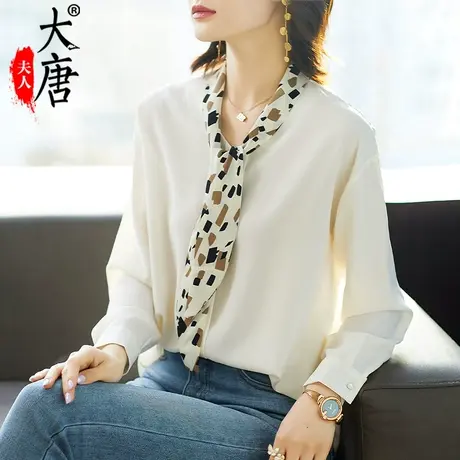 年轻妈妈初秋装T恤长袖洋气上衣小衫中老年女新款2022打底衫气质图片