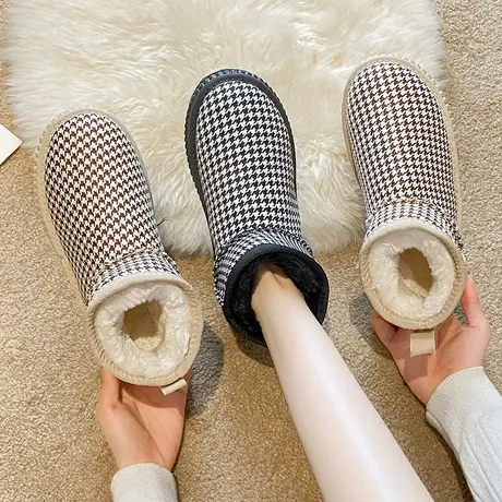 雪地靴女士2023新款冬季皮毛一体千鸟格加绒保暖短筒棉靴面包棉鞋商品大图