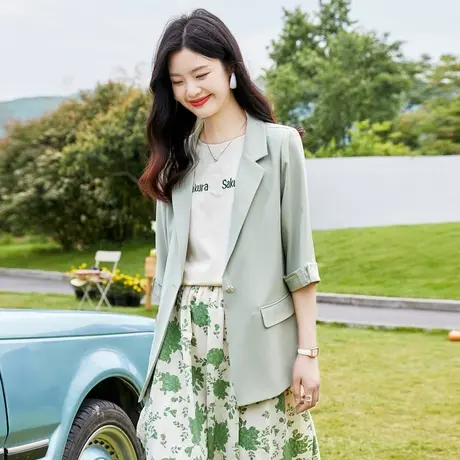 时尚气质西装上衣外套2022年夏季新款女士简约通勤上班族垫肩上衣商品大图