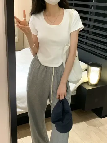 短款短袖t恤女2023新款夏季小众设计感辣妹韩系chic别致正肩上衣商品大图