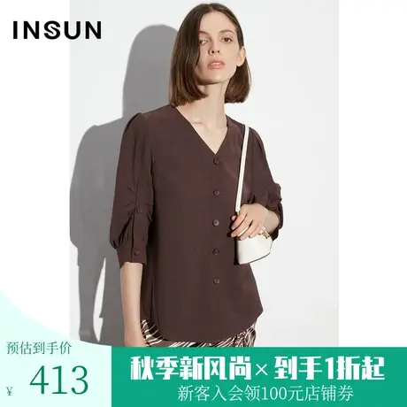 恩裳COVER2023夏装新款立体捏褶设计泡泡袖花纹树脂扣V领宽松衬衫商品大图