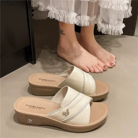 外穿妈妈凉拖鞋女夏季中跟时尚凉鞋2025新款真皮中老年一字拖防滑商品大图