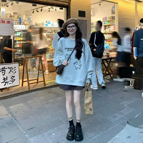 灰色无帽卫衣女2025新款早秋季薄款韩系圆领长袖宽松独特漂亮上衣商品大图