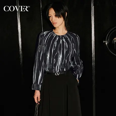 COVER秋季褶裥交叠水滴镂空衬衫图片