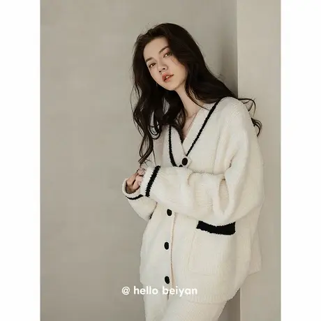 贝妍新款睡衣女秋冬性感V领半边绒家居服简约纯色保暖珊瑚绒套装商品大图