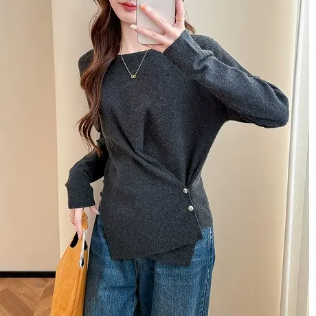 唐狮秋冬简约大牌风设计感套头毛衣女小个子时尚潮流显瘦上衣tu图片