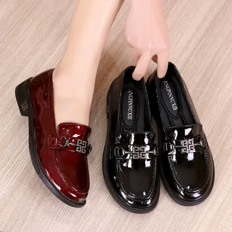 2023新款秋季真皮大码皮鞋女41-43脚宽漆皮乐福鞋英伦风平底单鞋商品大图