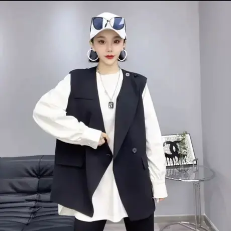 2023秋季新款西装马甲外套女时尚设计感肩扣V领不规则无袖坎肩潮商品大图