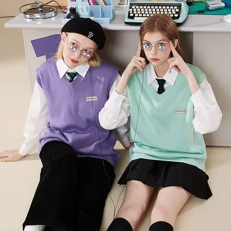 唐狮学院风毛衣马甲女春秋新款背心女日系宽松V领针织衫慵懒风图片