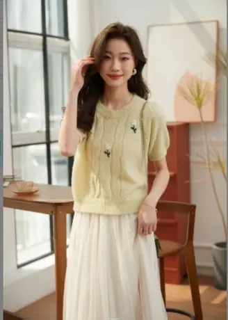 时尚气质简约针织短袖2023年夏季新款淑女宽松显瘦通勤百搭上衣图片