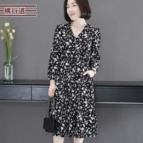 2024春季新款甜美淑女V领碎花雪纺宽松九分袖连衣裙大码外穿女装图片